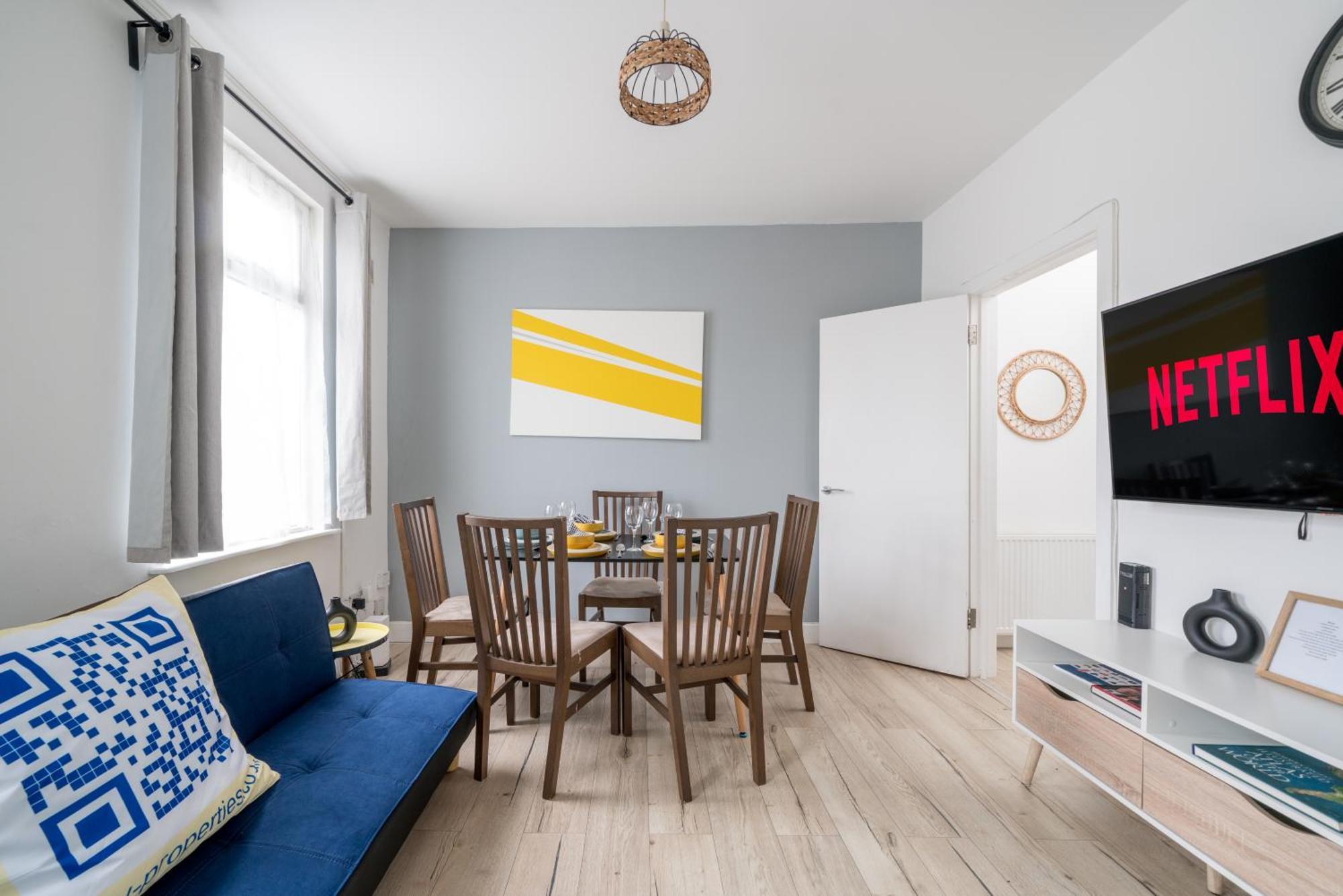 Modern 2 Bed East London Home By Rebby Properties Sleeps 5 Near Canning Town Station 외부 사진